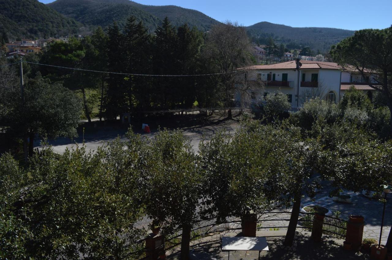 Hotel Il Poggetto Castellina Marittima Zewnętrze zdjęcie