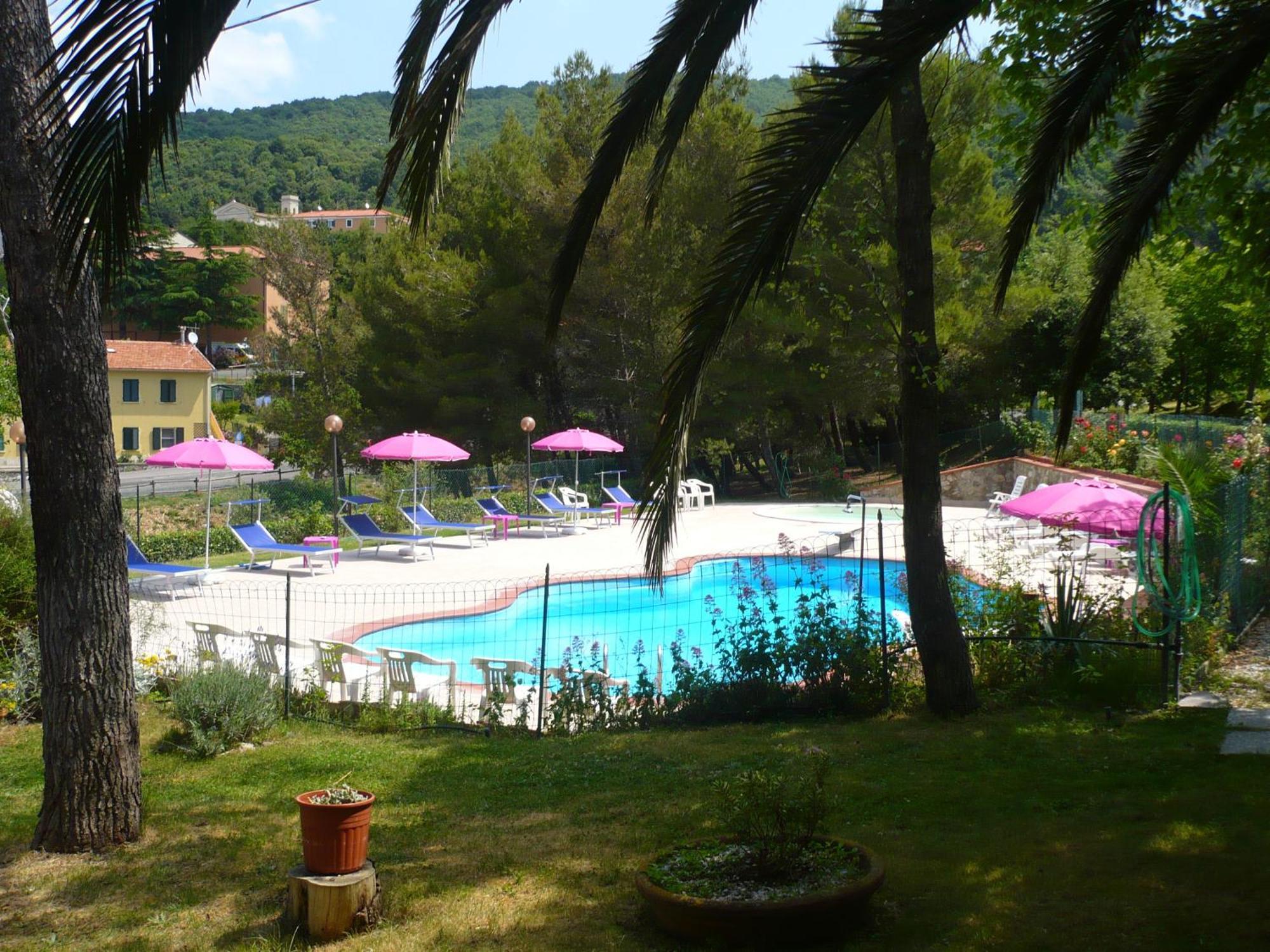 Hotel Il Poggetto Castellina Marittima Zewnętrze zdjęcie