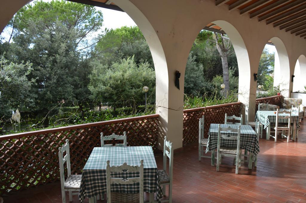 Hotel Il Poggetto Castellina Marittima Zewnętrze zdjęcie