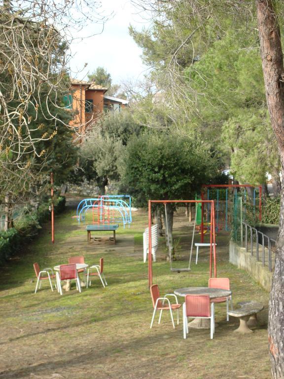 Hotel Il Poggetto Castellina Marittima Zewnętrze zdjęcie